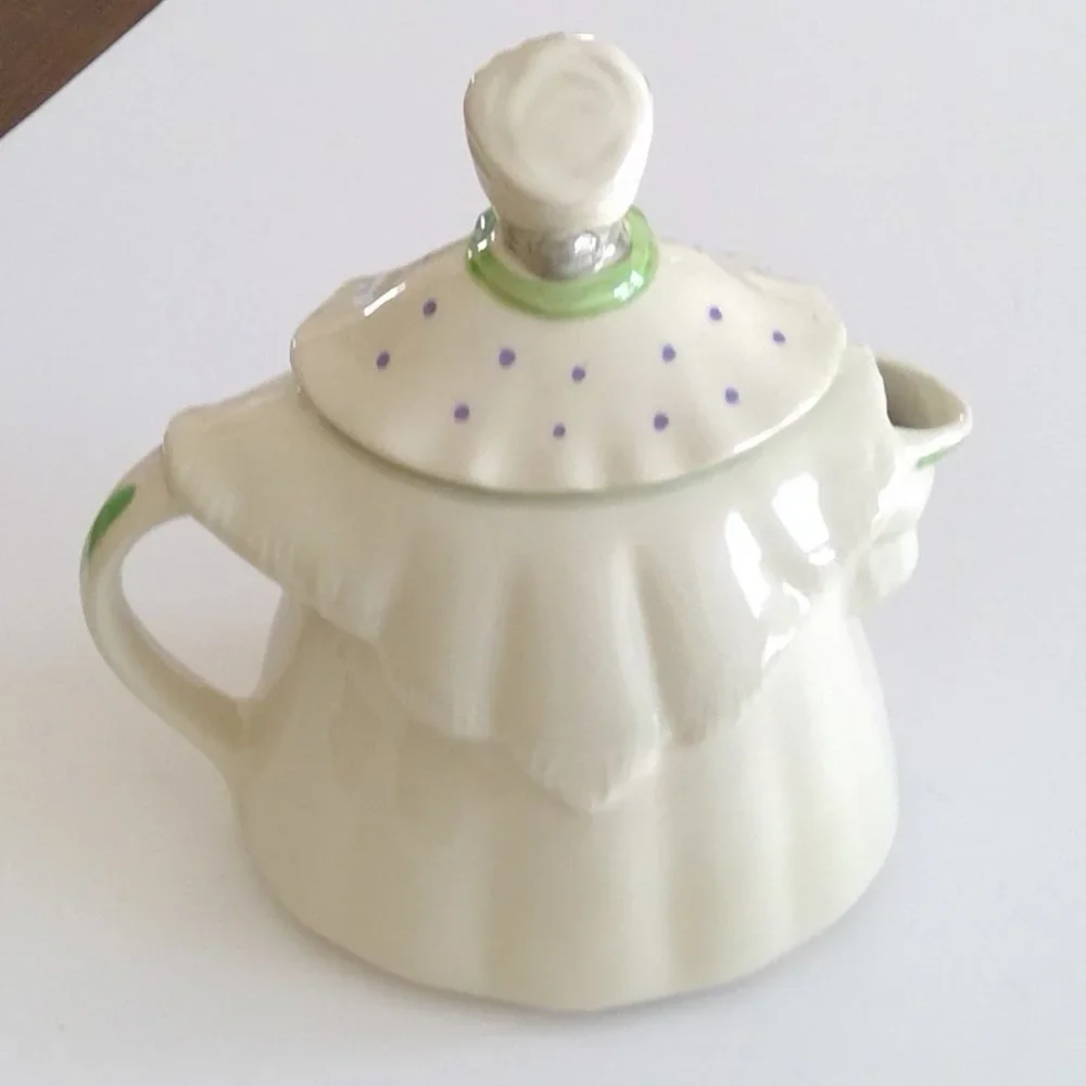 Vintage Collectible Cottagecore Ceramic Shawnee Granny Ann Grandma Teapot - Picture 3 of 16
